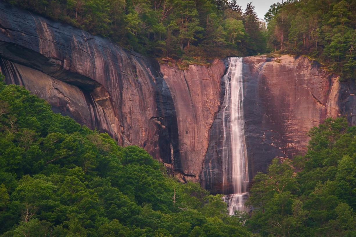 Chimney Rock Manor Hotel Bagian luar foto